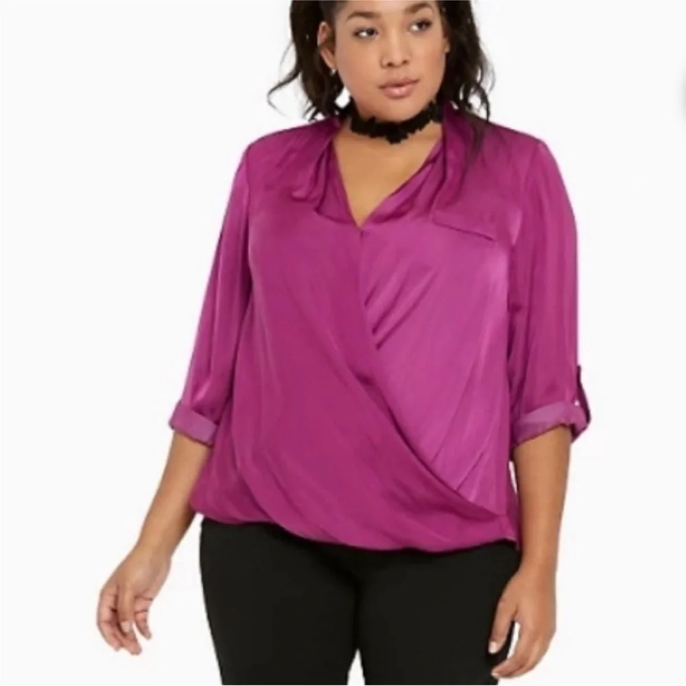 TORRID HOLLYHOCK RASPBERRY PINK BARBIE SATIN SURPLICE NECK LONG SLEEVE TOP
